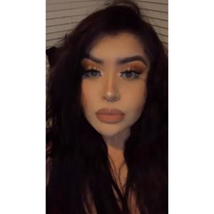 Meet your Posher, Karina